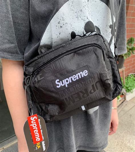 best fake supreme shoulder bag|is a supreme shirt real.